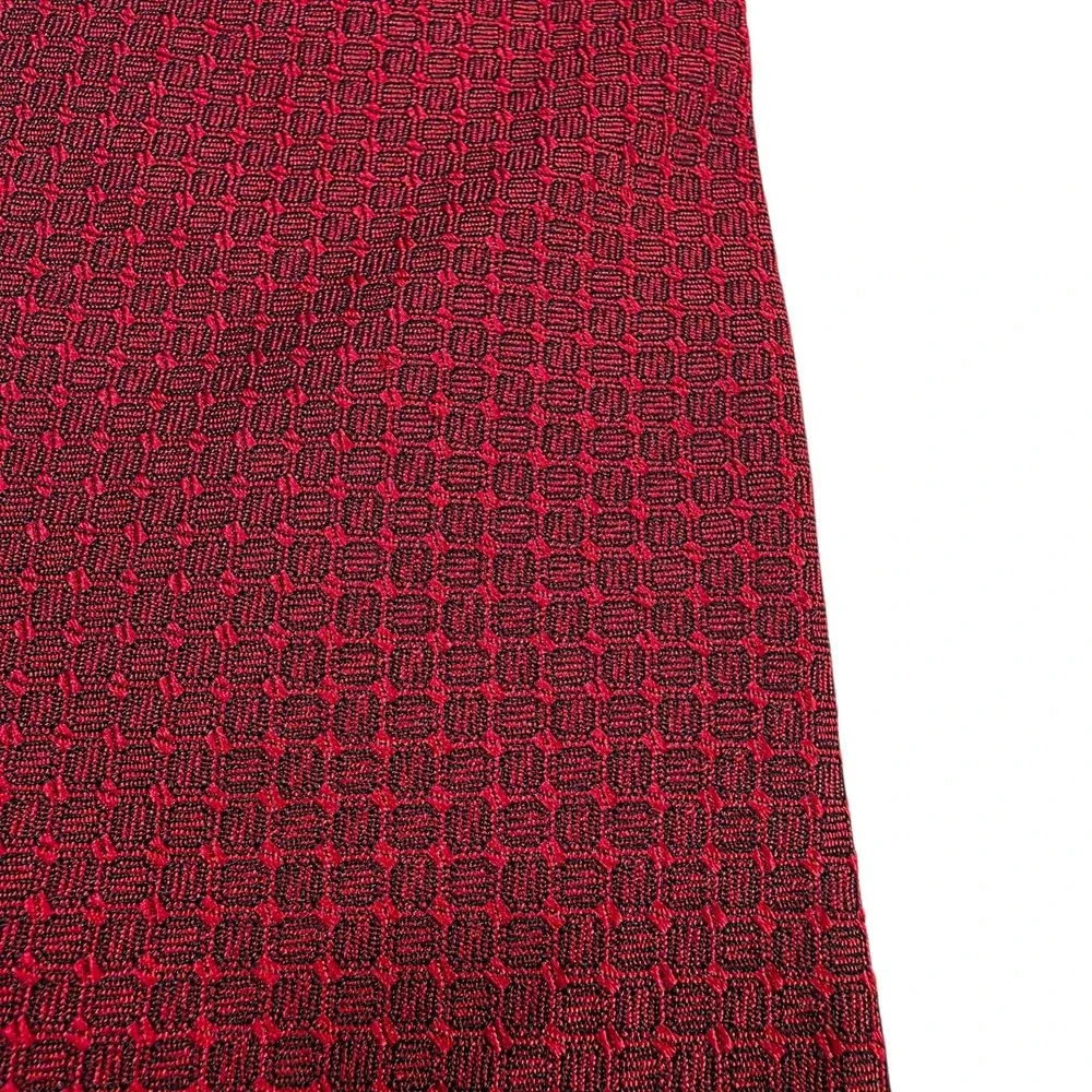 Oscar de la Renta Silk Jacquard Geometric Pattern Red Necktie Men's‎ Formal Work